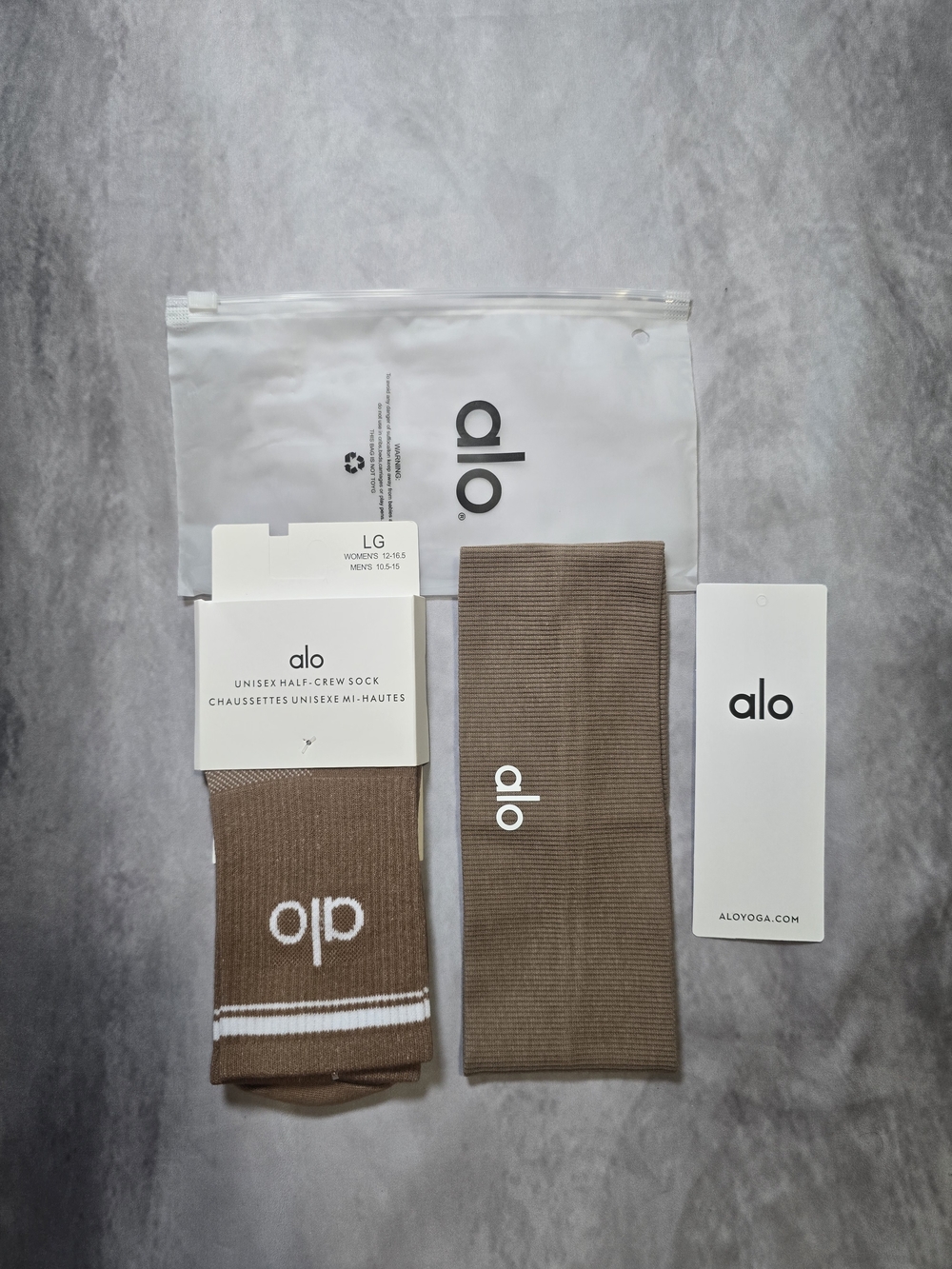 NWT Aesthetic Brown Gym Headband & Brown Sport Socks Set Bundle Pilates Yoga